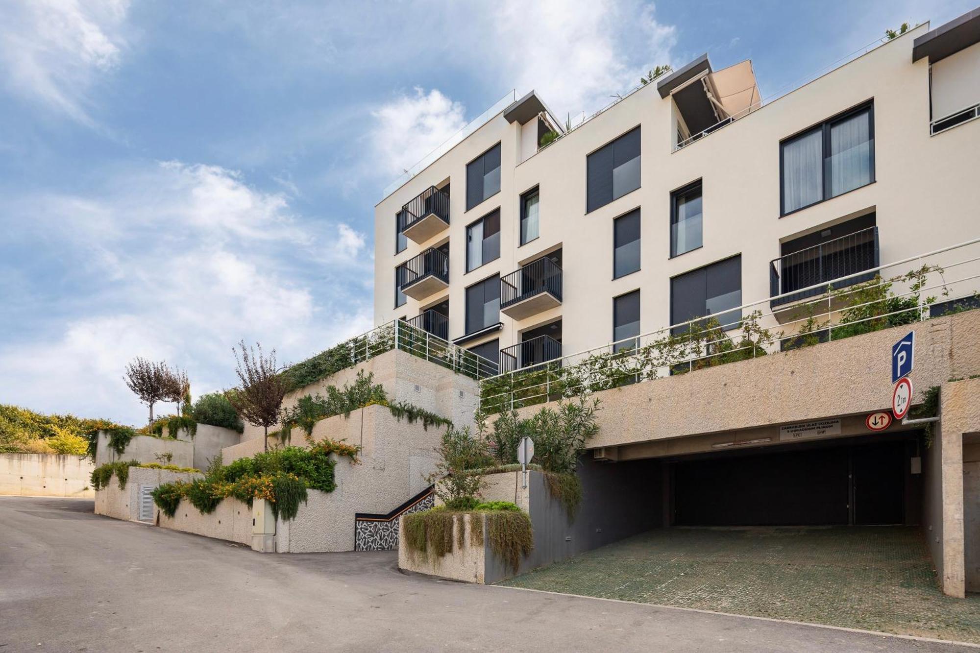New Luxury Apartment With Private Heated Pool And Amazing Terrace With Seaview Split Exterior foto